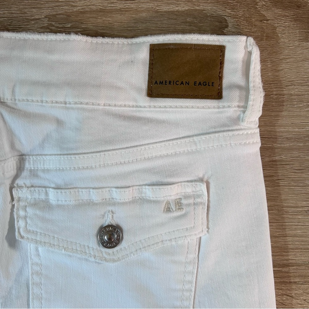 🆕AEO Midi Shorts - Picture 3 of 4